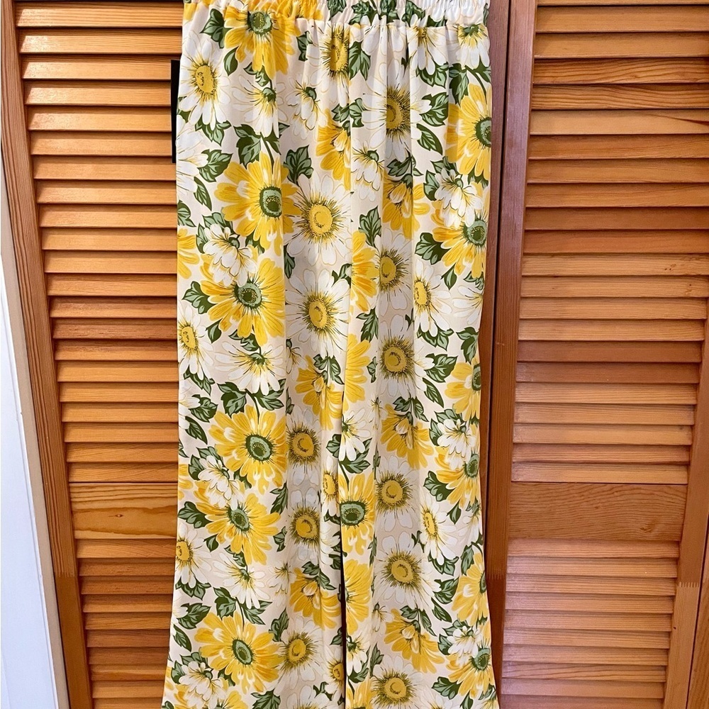As U Wish Wide Leg Pants, Size M, Sunflower Print, Elastic Waist, Colorf… - Picture 7 of 8